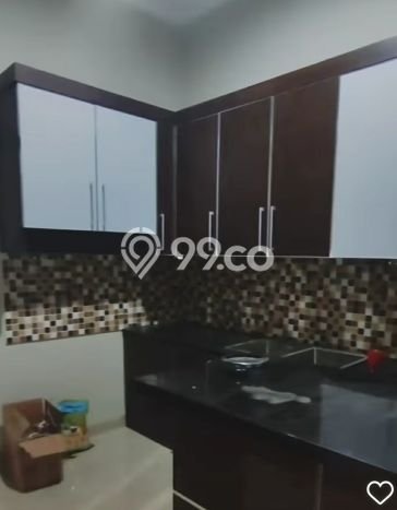 Rumah Siap Pakai di Pulo Asem, Jakarta Timur, Luas 135m² Bangunan 200m² Rumah Siap Pakai di Pulo Asem, Jakarta Timur, Luas 135m² Bangunan 200m²