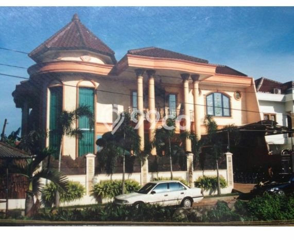 Jual Rumah Luas Megah Dengan View Eksklusif di Meruya, Jakarta Barat Jual Rumah Luas Megah Dengan View Eksklusif di Meruya, Jakarta Barat