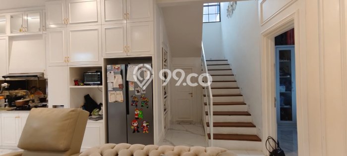 Rumah Luxury Modern Siap Huni di Pulomas Jakarta Timur Rumah Luxury Modern Siap Huni di Pulomas Jakarta Timur