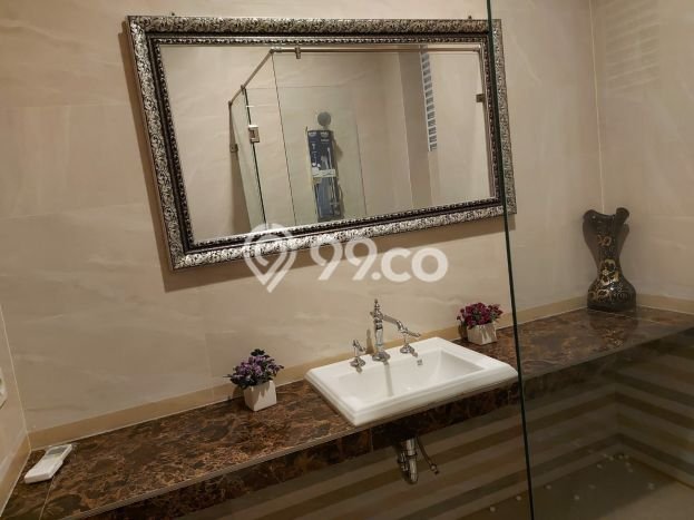 Rumah Luxury Modern Siap Huni di Pulomas Jakarta Timur Rumah Luxury Modern Siap Huni di Pulomas Jakarta Timur
