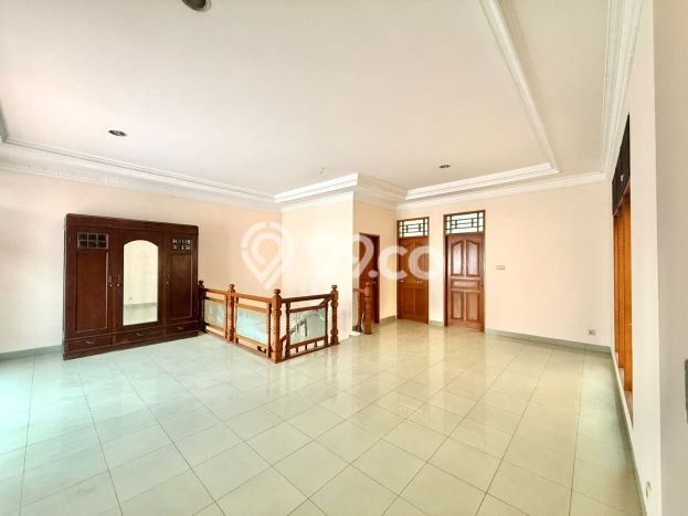Rumah Elit Modern Siap Huni di Pulomas Jakarta Timur Rumah Elit Modern Siap Huni di Pulomas Jakarta Timur