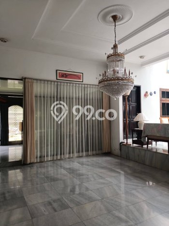 Jual Rumah Luas Megah Dengan View Cantik di Pulomas, Jakarta Timur Jual Rumah Luas Megah Dengan View Cantik di Pulomas, Jakarta Timur