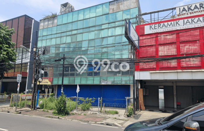 AREA BISNIS! Ruko Kawasan Cempaka Putih, Luas 160m2m², Jalan Utama, Strategis AREA BISNIS! Ruko Kawasan Cempaka Putih, Luas 160m2m², Jalan Utama, Strategis