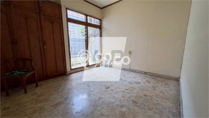 Rumah Luxury Modern Tanpa Renovasi di Dago Bandung Rumah Luxury Modern Tanpa Renovasi di Dago Bandung