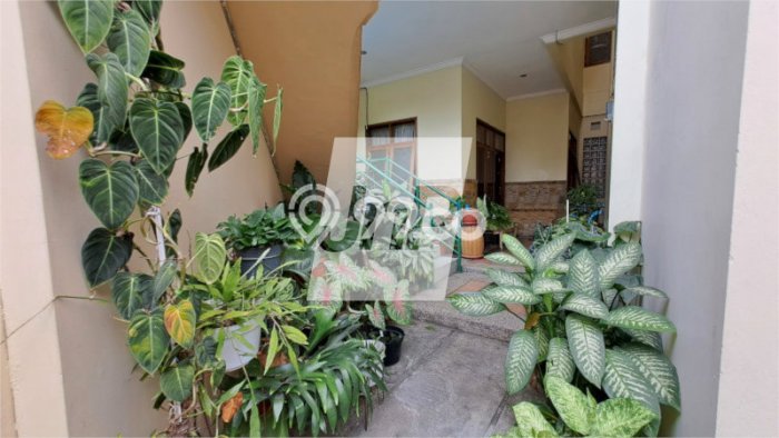 Siap Huni Rumah Mewah 12 Kamar di Sukajadi Dekat ke Mana Saja Siap Huni Rumah Mewah 12 Kamar di Sukajadi Dekat ke Mana Saja