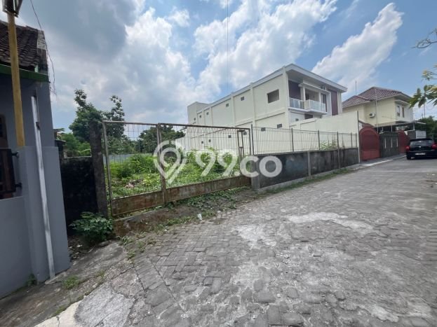 Unit Kost Dijual di Condong Catur dengan 12 Kamar Kawasan Strategis Unit Kost Dijual di Condong Catur dengan 12 Kamar Kawasan Strategis