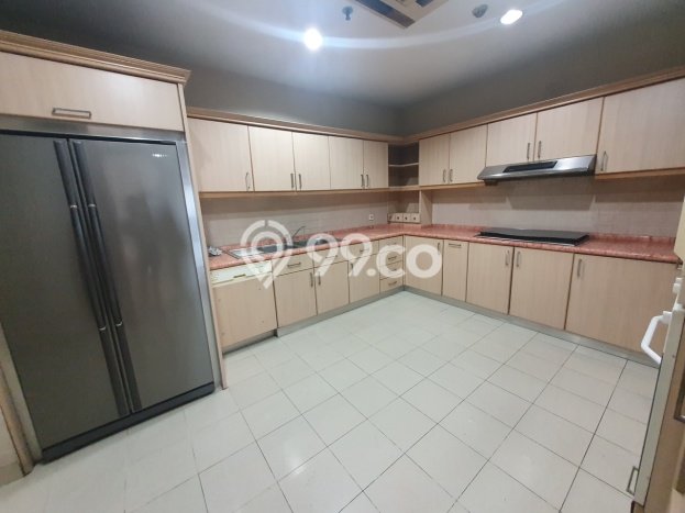 Sewa Apartemen Nyaman di Kebayoran Lama, Jakarta Selatan 4 Kamar dengan Luas 385m2 Sewa Apartemen Nyaman di Kebayoran Lama, Jakarta Selatan 4 Kamar dengan Luas 385m2