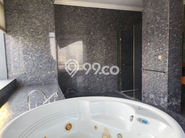Untuk Dijual Apartemen Mewah 6 Bedroom di Jakarta Selatan Dekat ke Fasilitas Umum Untuk Dijual Apartemen Mewah 6 Bedroom di Jakarta Selatan Dekat ke Fasilitas Umum
