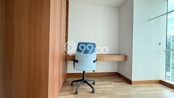 Apartemen Kawasan , 2 KM, Luas 136m2m², Lokasi Utama Apartemen Kawasan , 2 KM, Luas 136m2m², Lokasi Utama