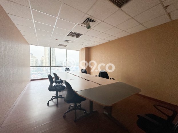 AREA BISNIS! Kantor di Gandaria, Luas 264m², Mainroad, Strategis AREA BISNIS! Kantor di Gandaria, Luas 264m², Mainroad, Strategis