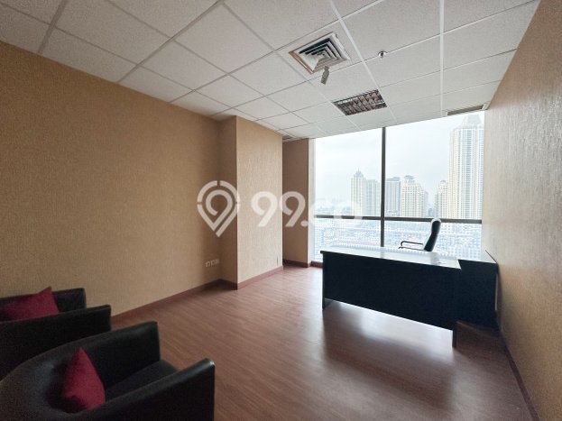 AREA BISNIS! Kantor di Gandaria, Luas 264m², Mainroad, Strategis AREA BISNIS! Kantor di Gandaria, Luas 264m², Mainroad, Strategis