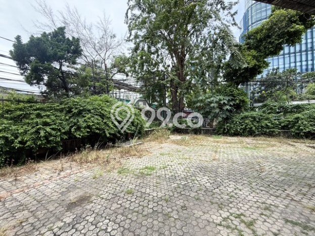 Komersial Dijual di Mampang Prapatan LT 699m2, LB 1500m2 untuk Investasi Komersial Dijual di Mampang Prapatan LT 699m2, LB 1500m2 untuk Investasi