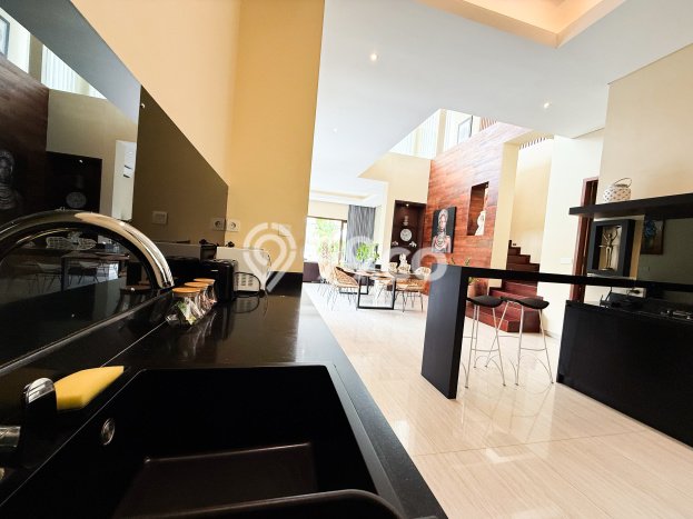 KESEMPATAN EMAS! Vila di Canggu, Area 660m², Kawasan Potensial dengan prospek naik KESEMPATAN EMAS! Vila di Canggu, Area 660m², Kawasan Potensial dengan prospek naik