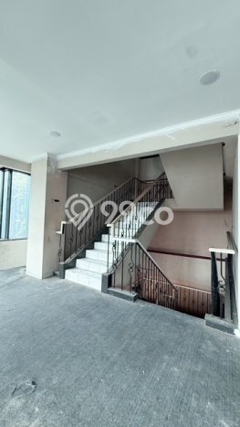 Komersial Dijual di Mampang Prapatan LT 699m2, LB 1500m2 untuk Investasi Komersial Dijual di Mampang Prapatan LT 699m2, LB 1500m2 untuk Investasi