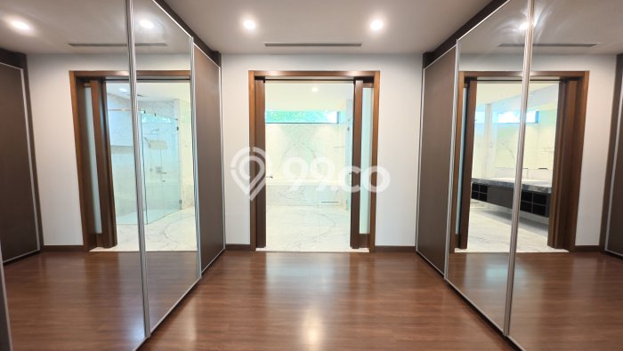 Hot Offer Hunian Mewah Ideal dan Luas di Kebayoran Baru, Jakarta Selatan Hot Offer Hunian Mewah Ideal dan Luas di Kebayoran Baru, Jakarta Selatan
