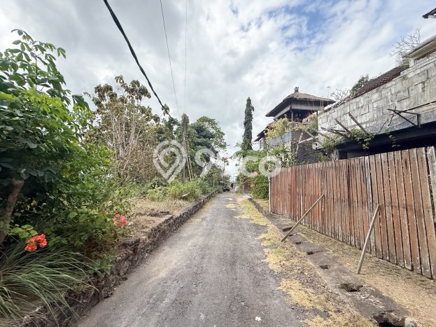 Tanah Komersial di , Luas 1000m2m², Akses Mudah Tanah Komersial di , Luas 1000m2m², Akses Mudah