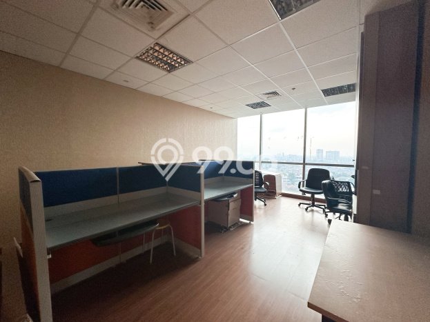 AREA BISNIS! Kantor di Gandaria, Luas 264m², Mainroad, Strategis AREA BISNIS! Kantor di Gandaria, Luas 264m², Mainroad, Strategis