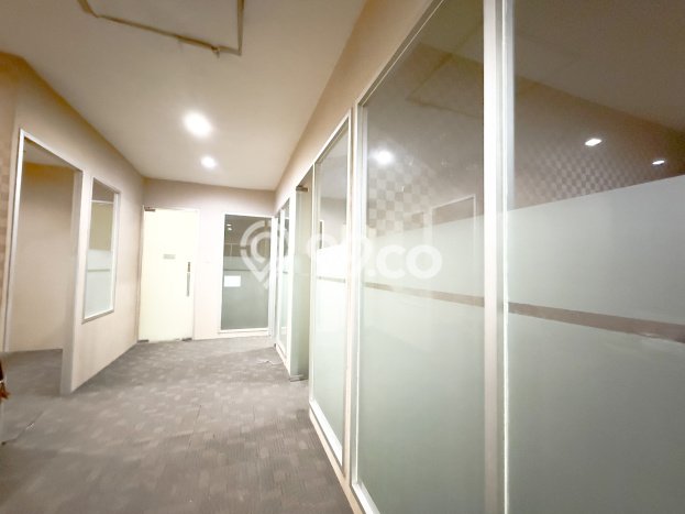 Komersial Area Bisnis di Pejaten, Luas 1640m², Jalan Raya Komersial Area Bisnis di Pejaten, Luas 1640m², Jalan Raya