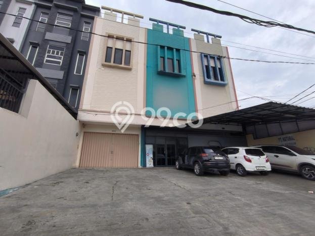 Ruko Dijual di Kebon Jeruk LT 131m2, LB 280m2 untuk Investasi Ruko Dijual di Kebon Jeruk LT 131m2, LB 280m2 untuk Investasi