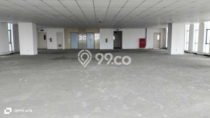 Unit Kantor Paling Strategis di Benda Tangerang dengan LB 6000m2 Unit Kantor Paling Strategis di Benda Tangerang dengan LB 6000m2