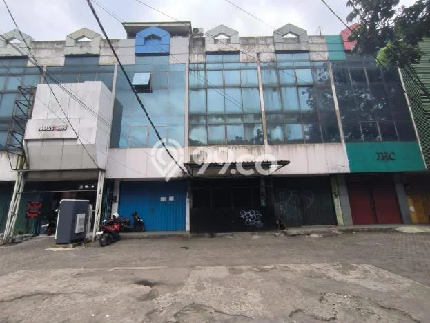 Disewakan Ruko komersial di Pasar Minggu luas bangunan 225m2 Disewakan Ruko komersial di Pasar Minggu luas bangunan 225m2