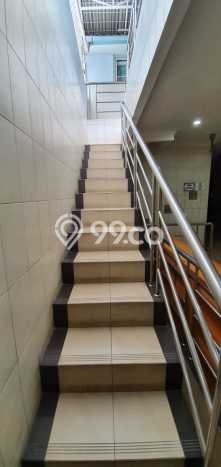 Ruko Dijual di Jakarta Barat LT 200m2 & LB 560m2 Lokasi Terbaik! Ruko Dijual di Jakarta Barat LT 200m2 & LB 560m2 Lokasi Terbaik!