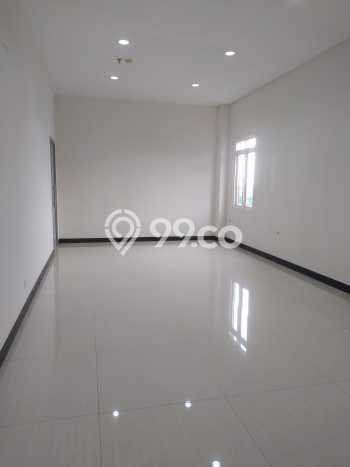 Kantor Dijual Lokasi Stratagis di Jatinegara Jakarta Timur Cocok untuk Investasi Kantor Dijual Lokasi Stratagis di Jatinegara Jakarta Timur Cocok untuk Investasi