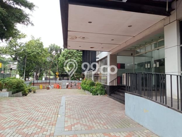 Kantor Dijual di Prime Area Jakarta Selatan Luas 2252m2 Kantor Dijual di Prime Area Jakarta Selatan Luas 2252m2