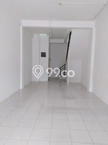 Disewakan Ruko di Kawasan Ramai Grogol Luas 216m2 Disewakan Ruko di Kawasan Ramai Grogol Luas 216m2