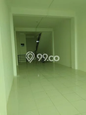 Disewakan Ruko di Kawasan Ramai Grogol Luas 216m2 Disewakan Ruko di Kawasan Ramai Grogol Luas 216m2