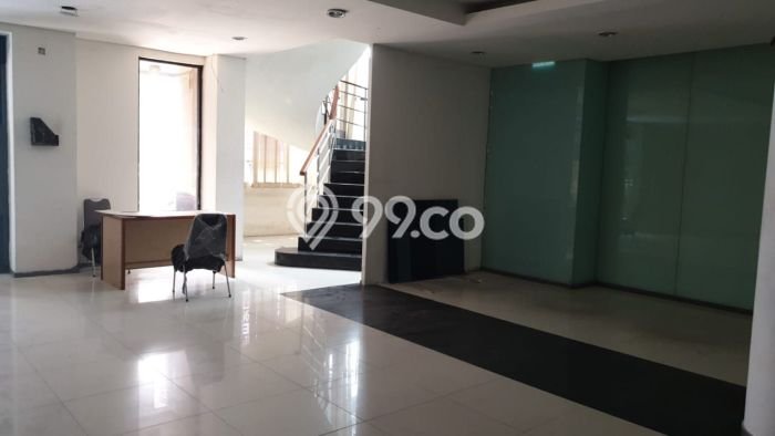 AREA TERBAIK! Kantor Kawasan Kelapa Gading, Luas 715m2m², Keramaian Tinggi AREA TERBAIK! Kantor Kawasan Kelapa Gading, Luas 715m2m², Keramaian Tinggi