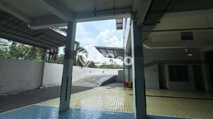Dijual! Kantor di Sunter Jakarta Utara LT 1657m2 / LB 1884m2 Kawasan Bisnis Dijual! Kantor di Sunter Jakarta Utara LT 1657m2 / LB 1884m2 Kawasan Bisnis