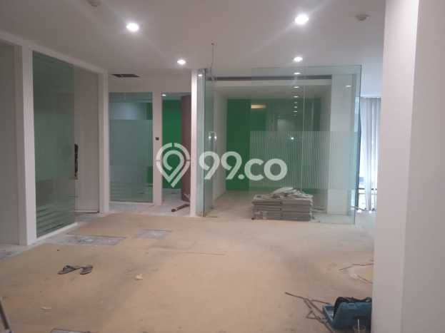 AREA TERBAIK! Kantor Kawasan Kelapa Gading, Luas 715m2m², Keramaian Tinggi AREA TERBAIK! Kantor Kawasan Kelapa Gading, Luas 715m2m², Keramaian Tinggi