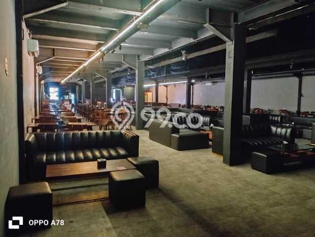 Unit Gudang Disewakan di Sunter di Area Ramai & Strategis Unit Gudang Disewakan di Sunter di Area Ramai & Strategis
