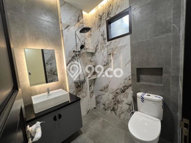 Dijual Rumah Elit Exclusive di Duren Sawit, Jakarta Timur Dijual Rumah Elit Exclusive di Duren Sawit, Jakarta Timur