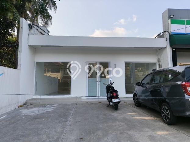 AREA KOMERSIAL! Ruko Disewakan Kawasan Duren Tiga, Luas 160m², Akses Strategis AREA KOMERSIAL! Ruko Disewakan Kawasan Duren Tiga, Luas 160m², Akses Strategis