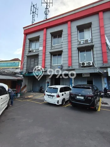 Ruko Komersial Disewakan di Duren Sawit Jakarta Timur Luas 180m2 Ruko Komersial Disewakan di Duren Sawit Jakarta Timur Luas 180m2
