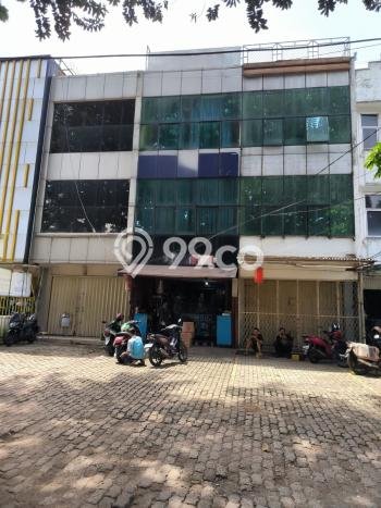 Ruko untuk Disewa di Pusat Jakarta Selatan Luas Bangunan 220m2 Ruko untuk Disewa di Pusat Jakarta Selatan Luas Bangunan 220m2