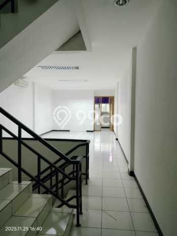Disewakan Ruko Bisnis di Pancoran Jakarta Selatan Harga Sewa Menarik Bisa Nego Disewakan Ruko Bisnis di Pancoran Jakarta Selatan Harga Sewa Menarik Bisa Nego