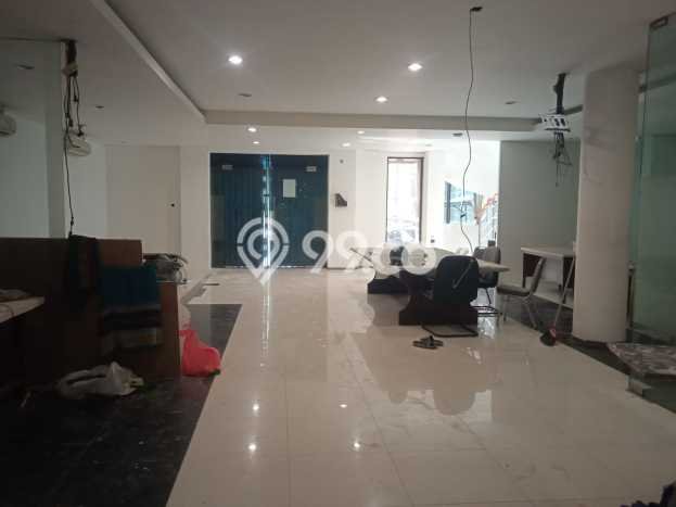 AREA TERBAIK! Kantor Kawasan Kelapa Gading, Luas 715m2m², Keramaian Tinggi AREA TERBAIK! Kantor Kawasan Kelapa Gading, Luas 715m2m², Keramaian Tinggi
