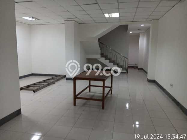 FOR RENT! Ruko di Warung Buncit Cocok untuk Bisnis 570m2 FOR RENT! Ruko di Warung Buncit Cocok untuk Bisnis 570m2
