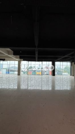 Dijual Kantor di Kebayoran Baru Jakarta Selatan LT 600m2 / LB 2000m2 Dijual Kantor di Kebayoran Baru Jakarta Selatan LT 600m2 / LB 2000m2