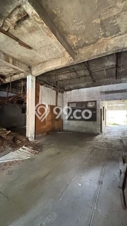 Ruko Disewa di Jakarta Pusat dengan LB 1000m2 Area Komersial Ramai Ruko Disewa di Jakarta Pusat dengan LB 1000m2 Area Komersial Ramai