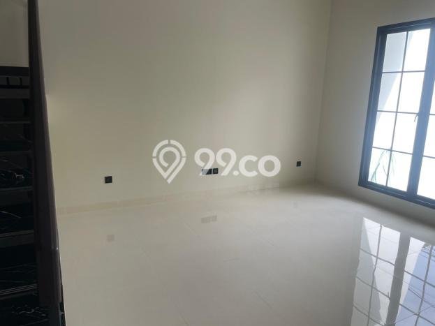 Dijual Rumah Premium dengan Fasilitas Sekitar Komplit di Duren Sawit, Jakarta Timur Dijual Rumah Premium dengan Fasilitas Sekitar Komplit di Duren Sawit, Jakarta Timur