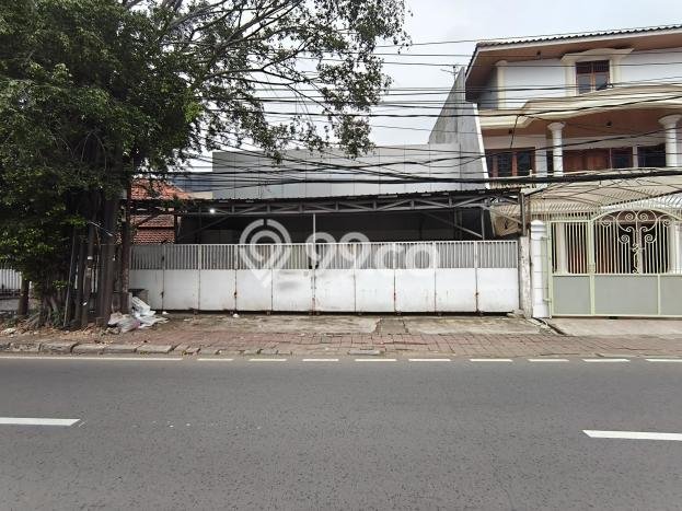 Ruko bagus disewakan di Jatinegara Jakarta Timur dengan LB 650m2 harga sewa terbaik Ruko bagus disewakan di Jatinegara Jakarta Timur dengan LB 650m2 harga sewa terbaik