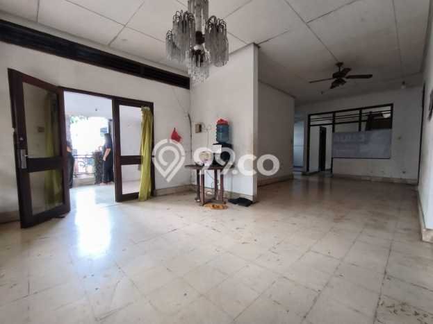 Ruko Disewakan di Area Ramai Cempaka Putih, Jakarta Pusat Ruko Disewakan di Area Ramai Cempaka Putih, Jakarta Pusat
