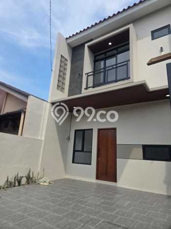 Rumah Modern Minimalis 3 KT Bisa Langsung Pindah di Ciputat Rumah Modern Minimalis 3 KT Bisa Langsung Pindah di Ciputat