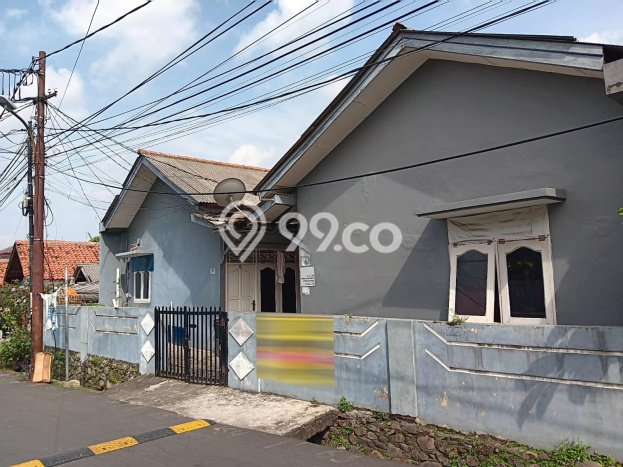 Untuk Dijual Kost di Kebayoran Lama, Jakarta Selatan, 14 KT, 14 KM, Luas 348m2 Untuk Dijual Kost di Kebayoran Lama, Jakarta Selatan, 14 KT, 14 KM, Luas 348m2