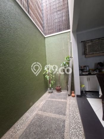 Dijual Rumah Luas Elegan Dengan View Cantik di Bintaro, Tangerang Selatan Dijual Rumah Luas Elegan Dengan View Cantik di Bintaro, Tangerang Selatan
