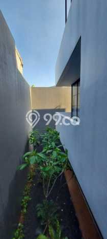 Rumah Luxury Modern Tanpa Renovasi di Bintaro Jakarta Selatan Rumah Luxury Modern Tanpa Renovasi di Bintaro Jakarta Selatan